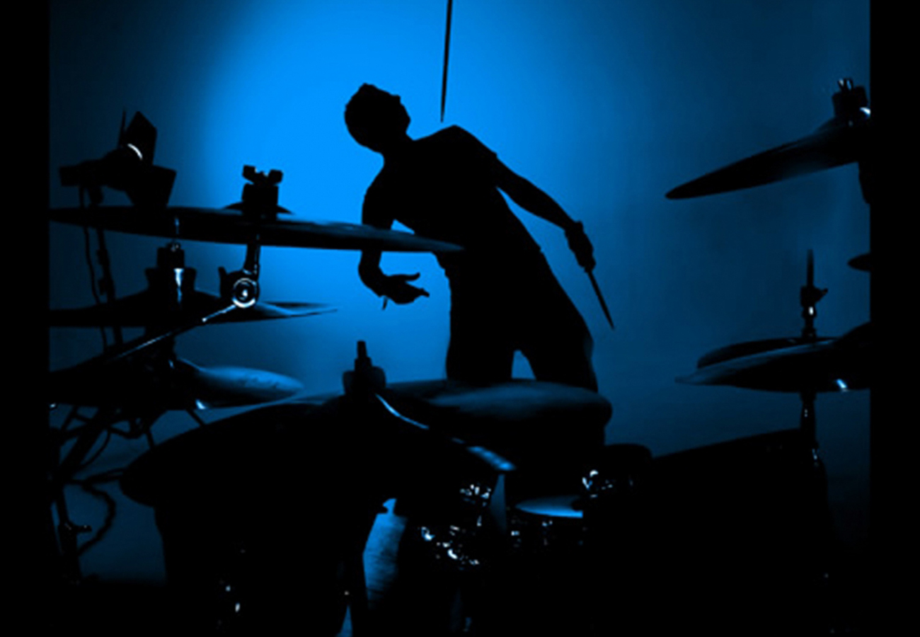 daniel_davies_two_d_photography_commercial_video_music_drum_explosion-3